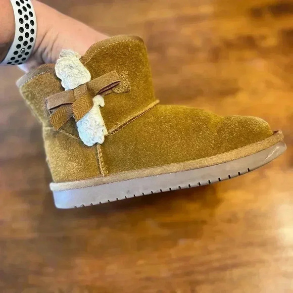 Koolaburra by Ugg tan short boots size 12 - Picture 3 of 8